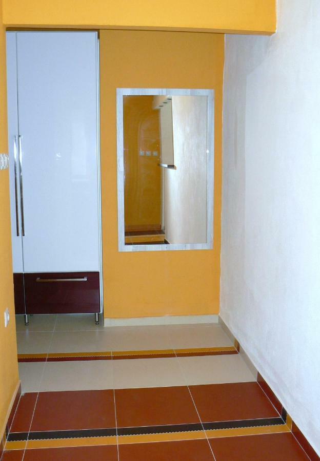Apartman Hodrusa-Hamre Exterior photo